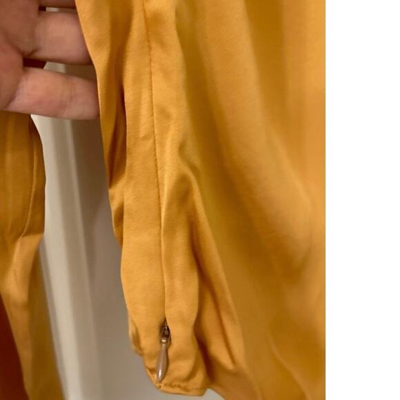 A.L.C NWT Jaime Ruched One Shoulder Top in Tawny/Gold Size 10 - Picture 5 of 14